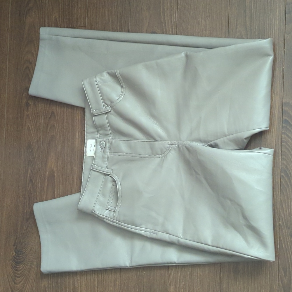 WILFRED x ARITZIA The Melina Pant High Waisted Vegan Leather - Picture 6 of 10